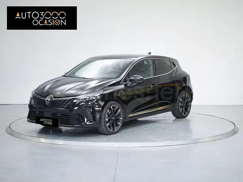 Begagnad Renault Clio V Techno 143 HK (105 kW) 2025 Svart Sedan