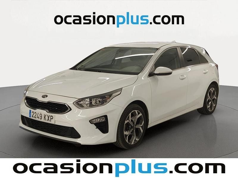 Usado Kia Ceed 140 CV (102 kW) 2019 Blanco Utilitario