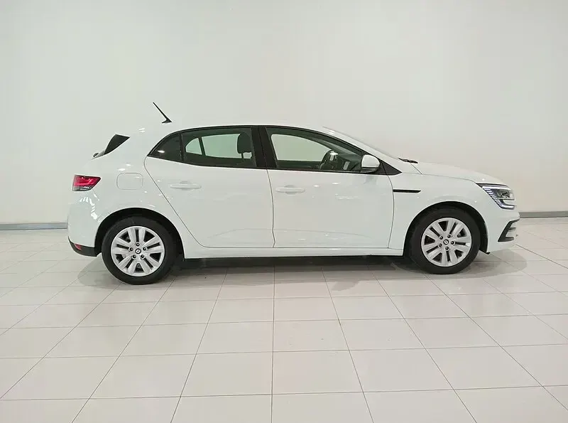 Usado Renault Mégane II Equilibre 115 CV (84 kW) 2022 Blanco Berlina