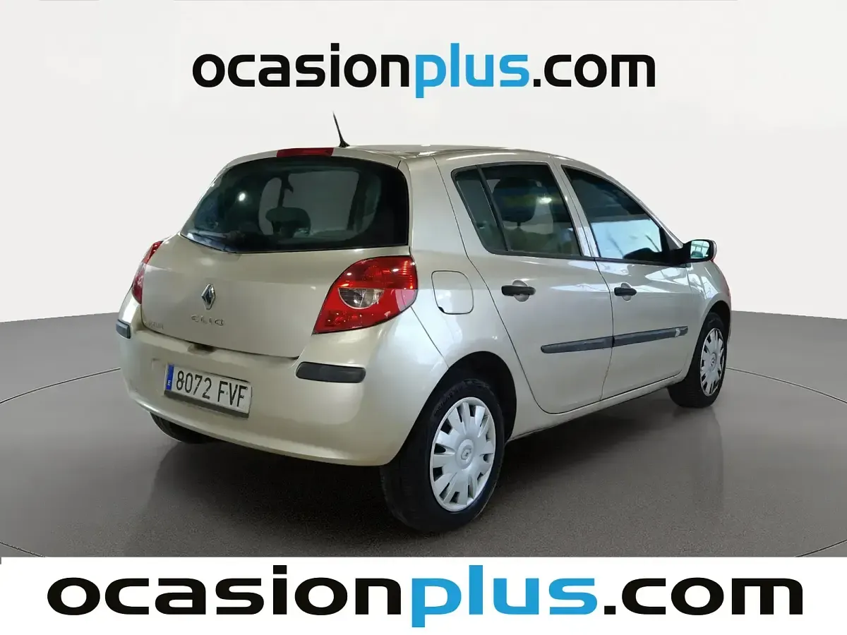Usado Renault Clio Expression 86 CV (63 kW) 2007 Beige Utilitario