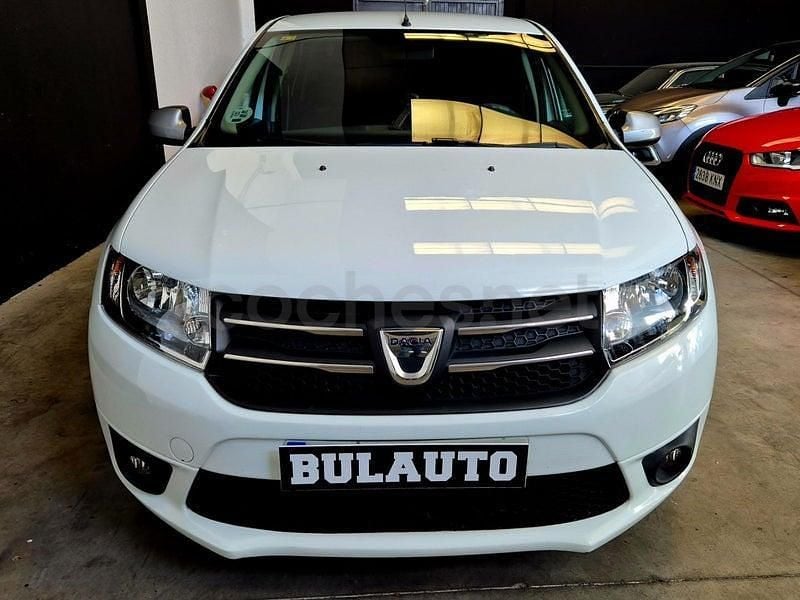 Usado Dacia Logan Ambiance 90 CV (66 kW) 2015 Blanco Berlina