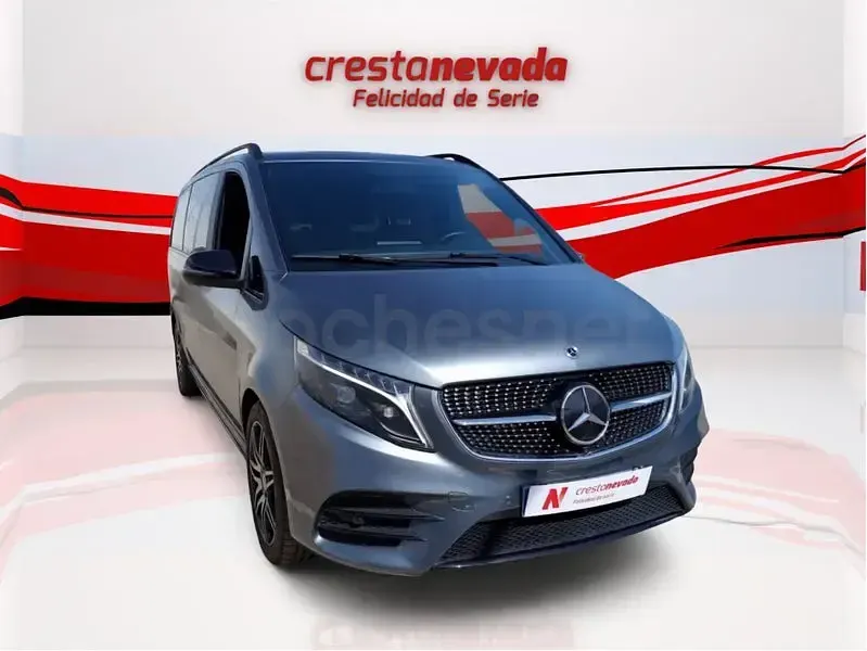 Usado Mercedes V300 Avantgarde 239 CV (175 kW) 2023 Gris / plata Monovolumen
