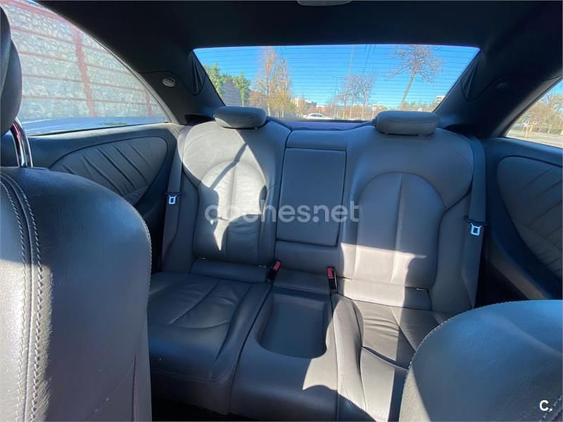 Usado Mercedes CLK320 Avantgarde 224 CV (164 kW) 2006 Negro Coupe