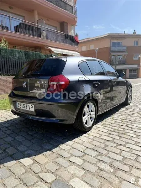 Usado BMW 120 163 CV (119 kW) 2007 Gris / plata Utilitario