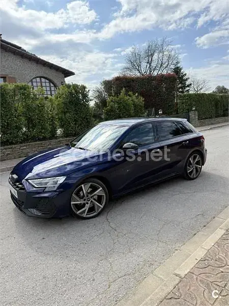 Usado Audi A3 Premium 150 CV (110 kW) 2024 Azul Berlina