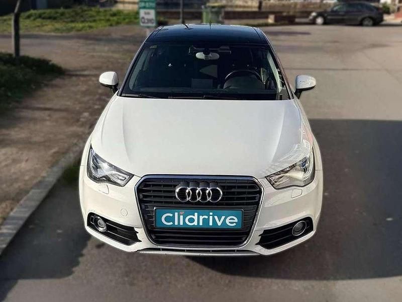 Usado Audi A1 Sportback Ambition 90 CV (66 kW) 2014 Blanco Utilitario