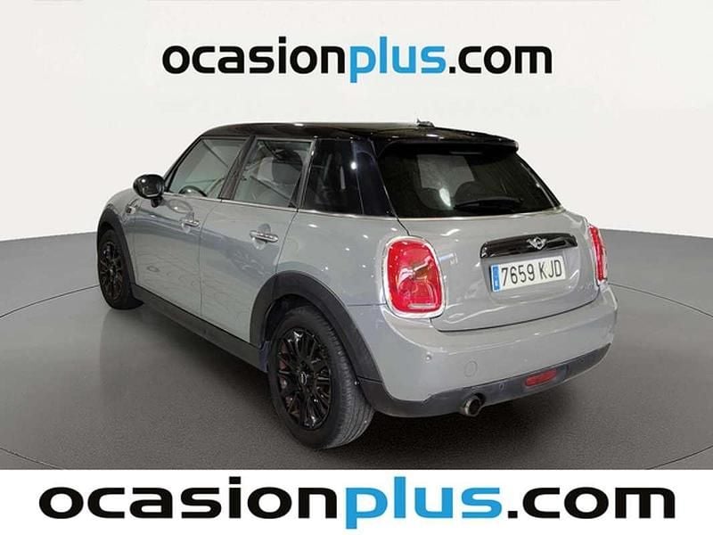 Usado Mini Cooper 136 CV (100 kW) 2018 Gris Utilitario