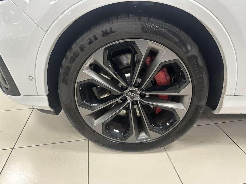 Usado Audi Q7 S-line plus 462 CV (339 kW) 2024 Blanco SUV