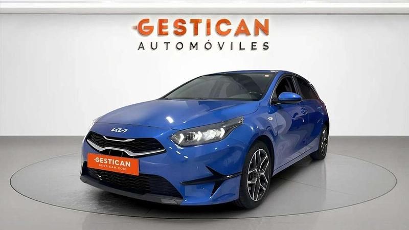 Azul Usado 2022 Kia Ceed Utilitario | 13.990 € (Buen precio) - Imagen 1/3