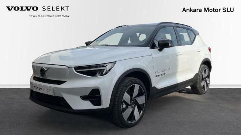 Blanco Usado 2022 Volvo XC40 Plus SUV | 39.900 € (Caro) - Imagen 1/4