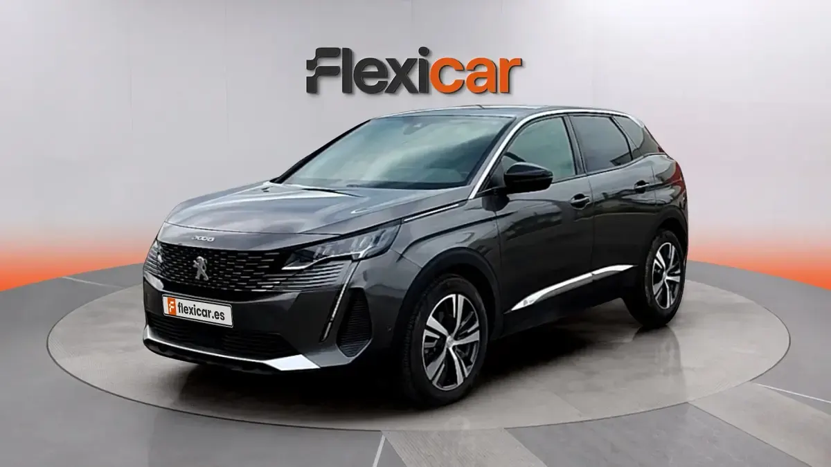 Usado Peugeot 3008 Allure 131 CV (96 kW) 2023 Amarillo SUV