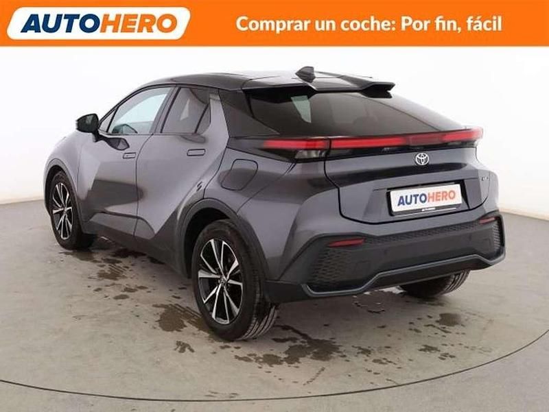 Usado Toyota C-HR Advance 140 CV (102 kW) 2024 Gris SUV