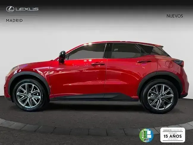 Nuevo Lexus LBX 136 CV (100 kW) 2026 Rojo SUV