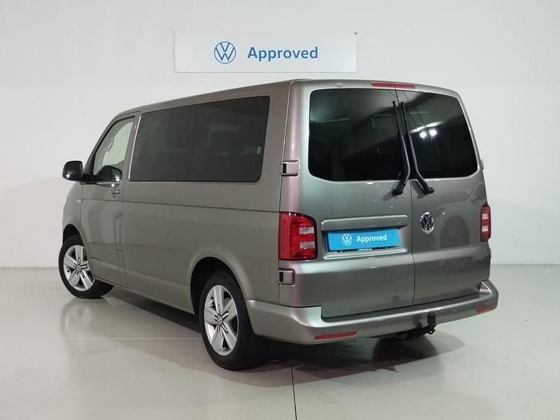 Usado VW Multivan Trendline 150 CV (110 kW) 2016 Beige Van