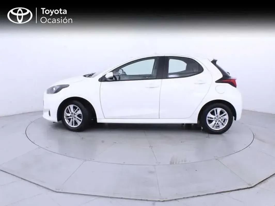 Usado Toyota Yaris Edition 125 CV (91 kW) 2023 Blanco Utilitario
