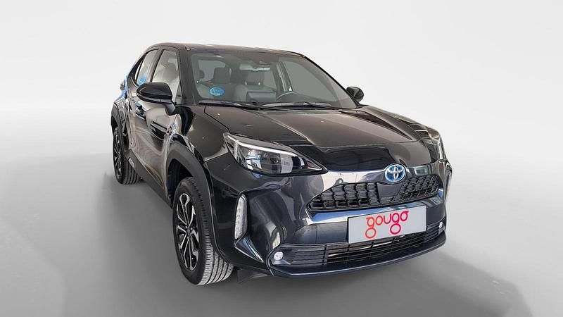 Usado Toyota Yaris Hybrid Active 116 CV (85 kW) 2022 Familiar