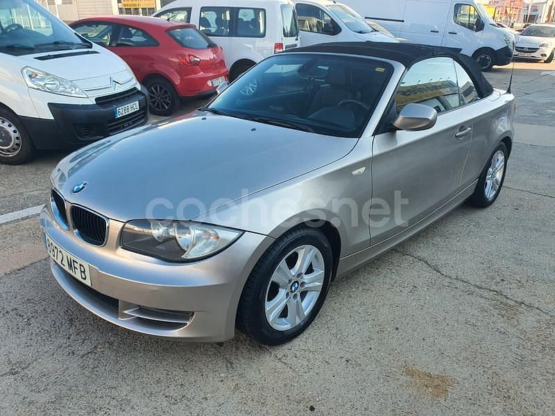 Gris / plata Usado 2009 BMW 118 Cabriolet Descapotable | 9900 € (Precio justo) - Imagen 1/4