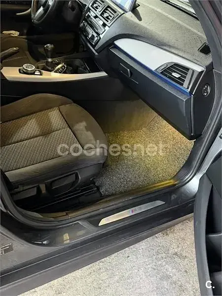 Usado BMW 118 143 CV (105 kW) 2016 Gris / plata Utilitario