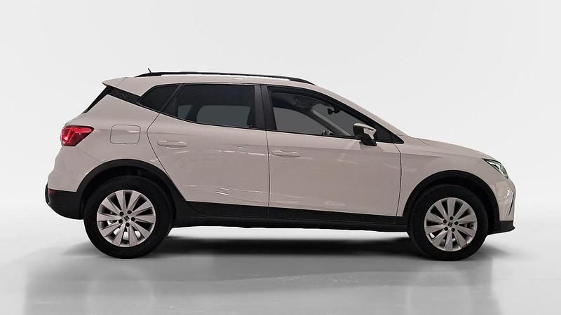 Usado Seat Arona Style 110 CV (80 kW) 2022 Blanco SUV