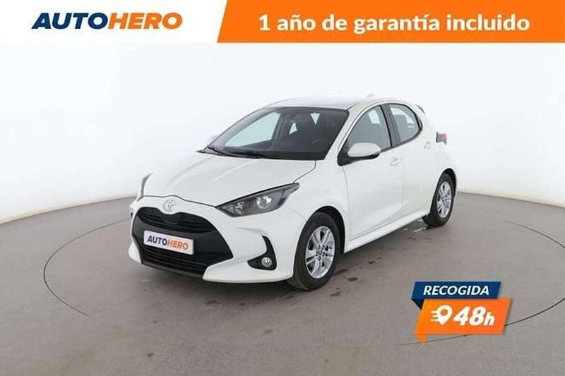 Blanco Usado 2022 Toyota Yaris Edition Berlina | 15.618 € (Buen precio) - Imagen 1/3