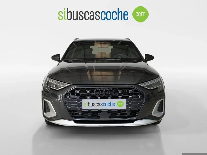 Usado Audi A3 150 CV (110 kW) 2025 Gris/plata