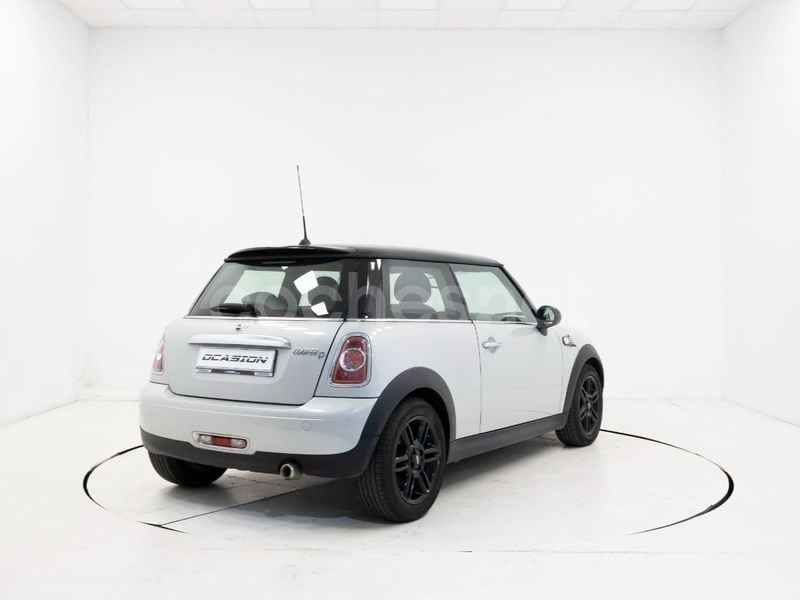 Usado Mini Cooper D 116 CV (85 kW) 2014 Gris Utilitario