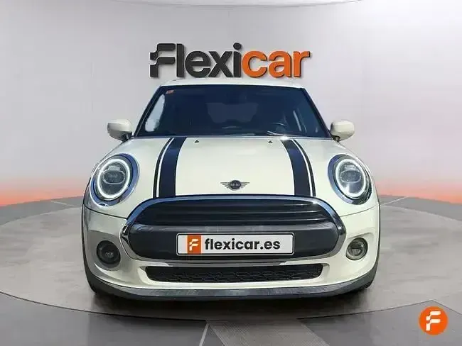 Usado Mini ONE 102 CV (75 kW) 2019 Beige Utilitario