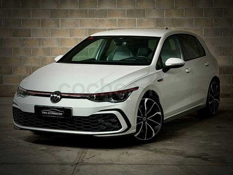 Usado VW Golf VIII GTI 245 CV (180 kW) 2021 Blanco Berlina