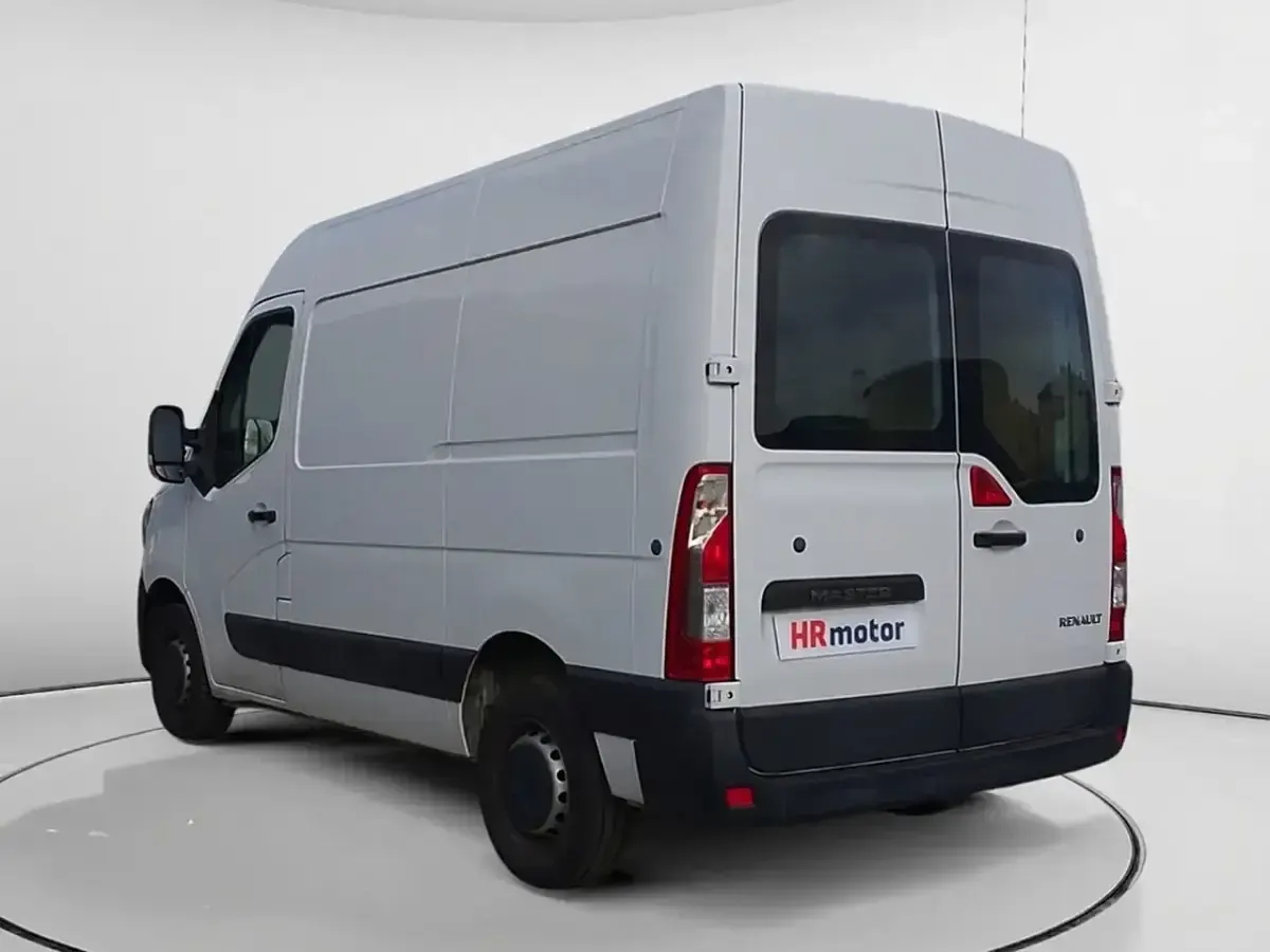 Usado Renault Master 150 CV (110 kW) 2021 Blanco Monovolumen