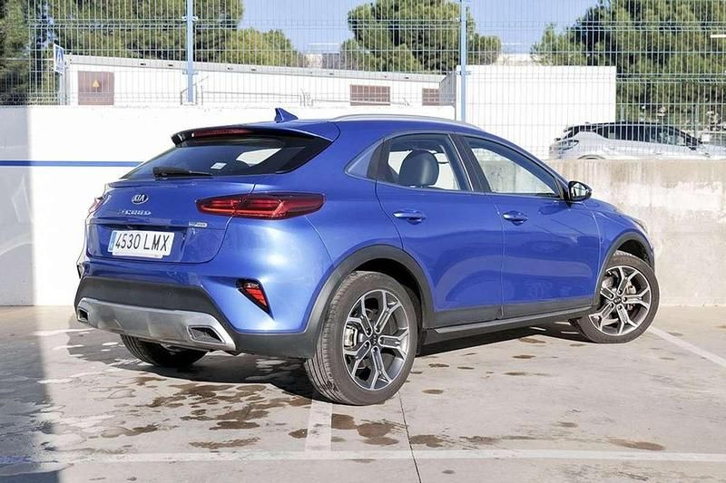 Usado Kia XCeed 143 CV (105 kW) 2021 Azul SUV