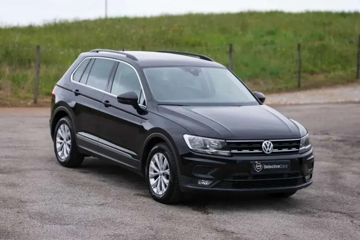 Usado VW Tiguan Advance 150 CV (110 kW) 2020 Negro SUV
