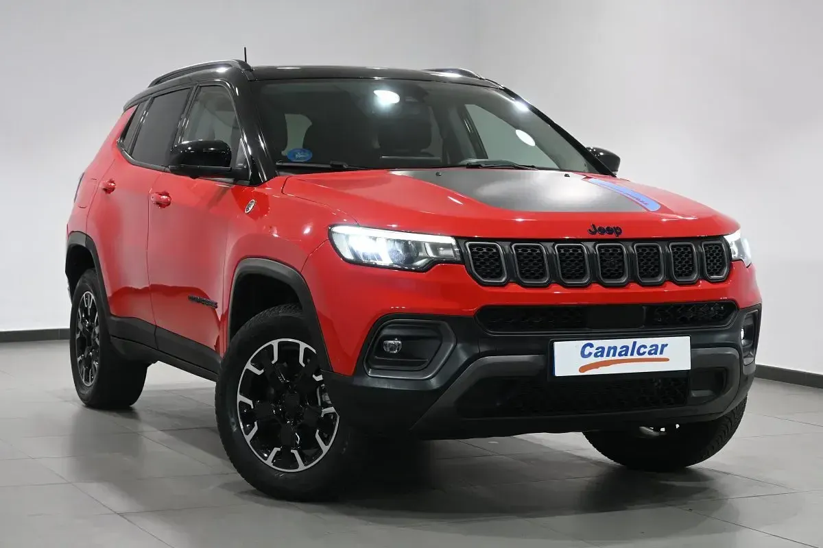 Usado Jeep Compass Limited 240 CV (176 kW) 2023 Rojo SUV