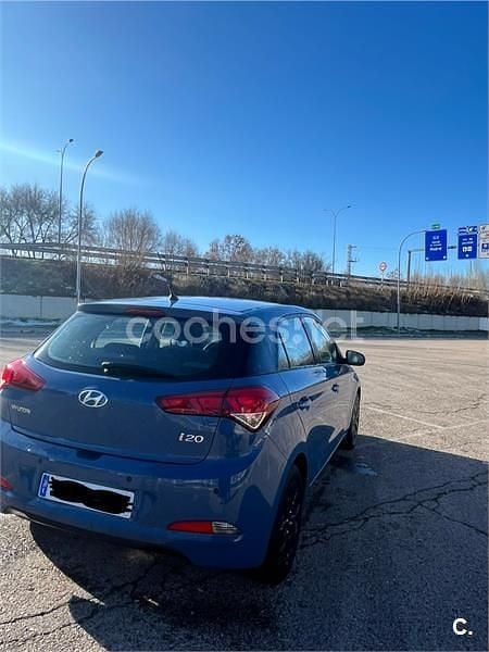 Occasion Hyundai i20 84 ch (61 kW) 2015 Bleue Berline
