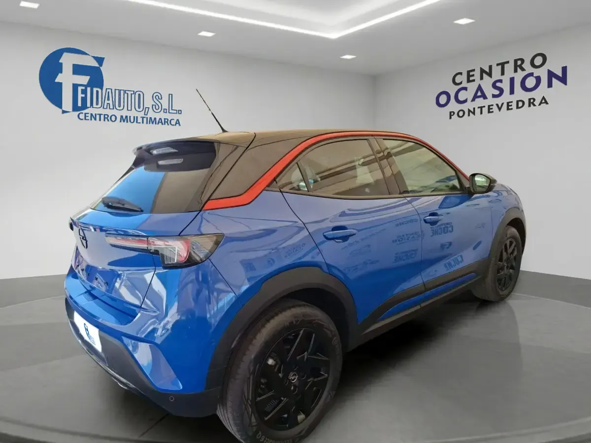 Usado Opel Mokka GS Line 130 CV (95 kW) 2022 Azul SUV