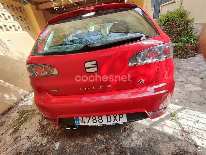 Usado Seat Ibiza FR 130 CV (95 kW) 2006 Rojo Utilitario
