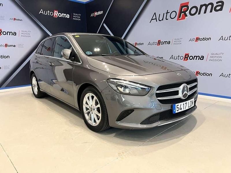 Gris Usado 2020 Mercedes B180 Monovolumen | 20.950 € (Buen precio) - Imagen 1/4