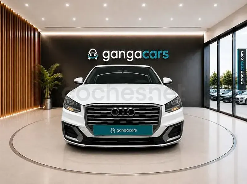 Usado Audi Q2 Advanced Plus 116 CV (85 kW) 2020 Blanco SUV