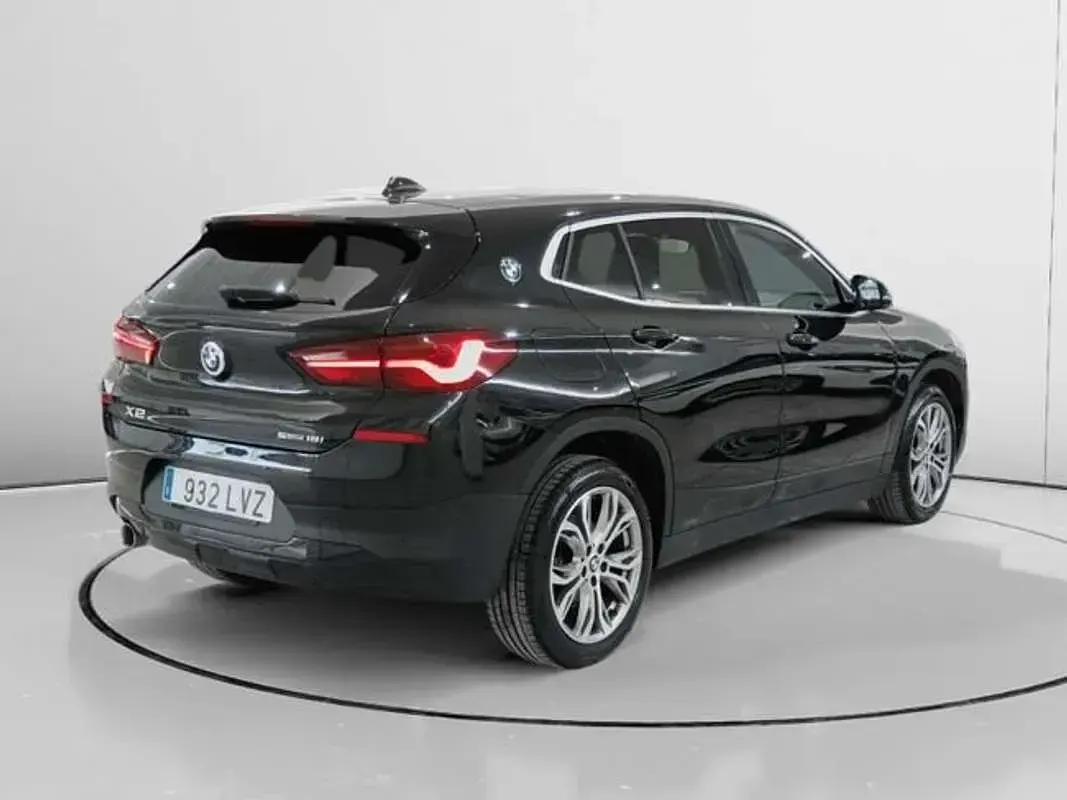 Usado BMW X2 Comfort Edition 140 CV (102 kW) 2022 Negro SUV