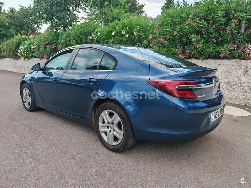 Usado Opel Insignia Business 140 CV (102 kW) 2015 Azul Berlina