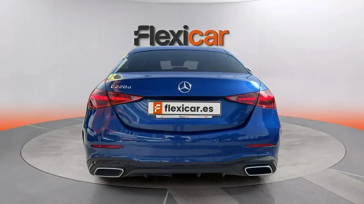 Usado Mercedes C220 200 CV (147 kW) 2022 Azul Berlina