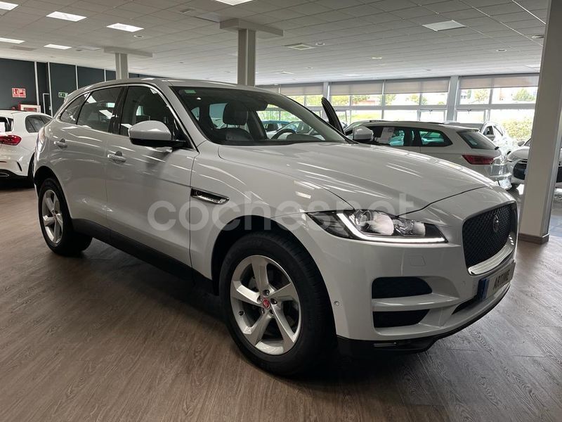 Usado Jaguar F-Pace Portfolio 180 CV (132 kW) 2017 Blanco SUV
