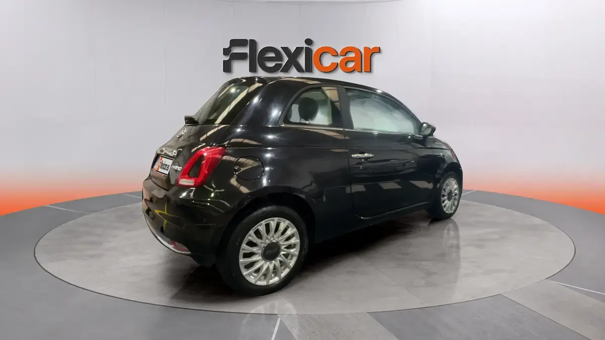 Usado Fiat 500 Dolcevita 71 CV (52 kW) 2021 Negro Berlina