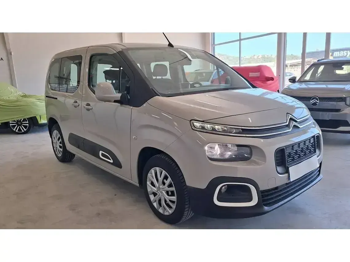 Usado Citroën e-Berlingo Shine 130 CV (95 kW) 2018 Beige Monovolumen