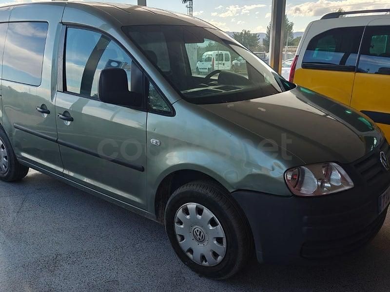 Usado VW Caddy 104 CV (76 kW) 2006 Verde Monovolumen