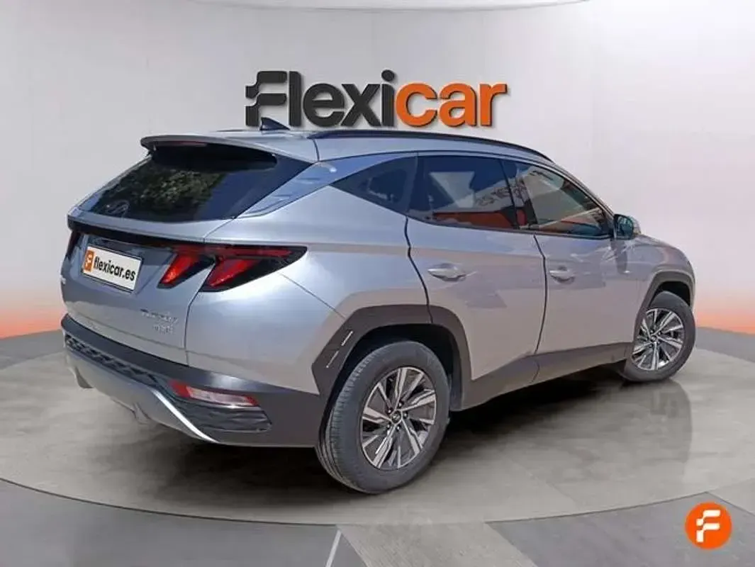 Usado Hyundai Tucson 150 CV (110 kW) 2022 Gris SUV