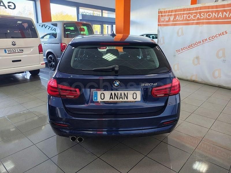 Usado BMW 320 Efficient Dynamics 163 CV (119 kW) 2016 Azul Familiar