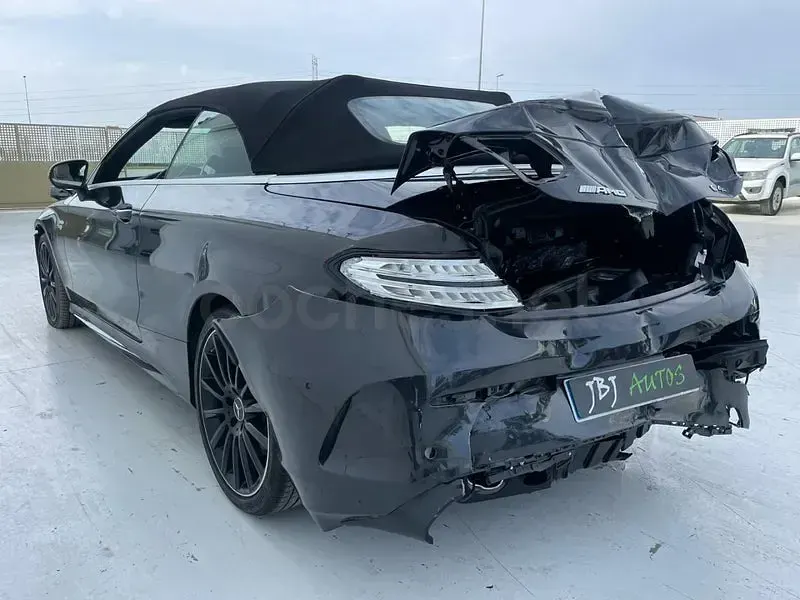Usado Mercedes C43 AMG 390 CV (286 kW) 2021 Negro Coupe