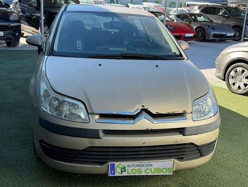 Usado Citroën C4 Exclusive 109 CV (80 kW) 2008 Marrón Utilitario