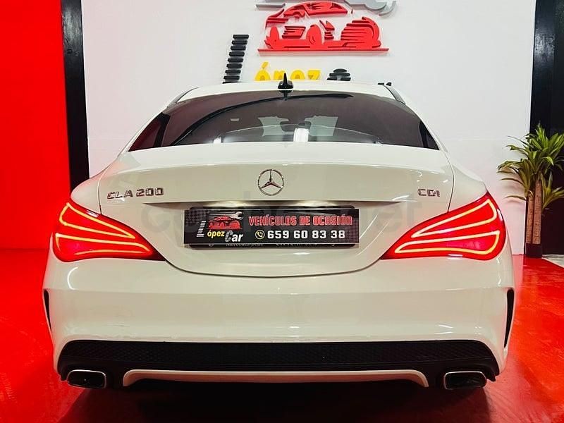 Usado Mercedes CLA200 AMG line 136 CV (100 kW) 2014 Blanco Berlina
