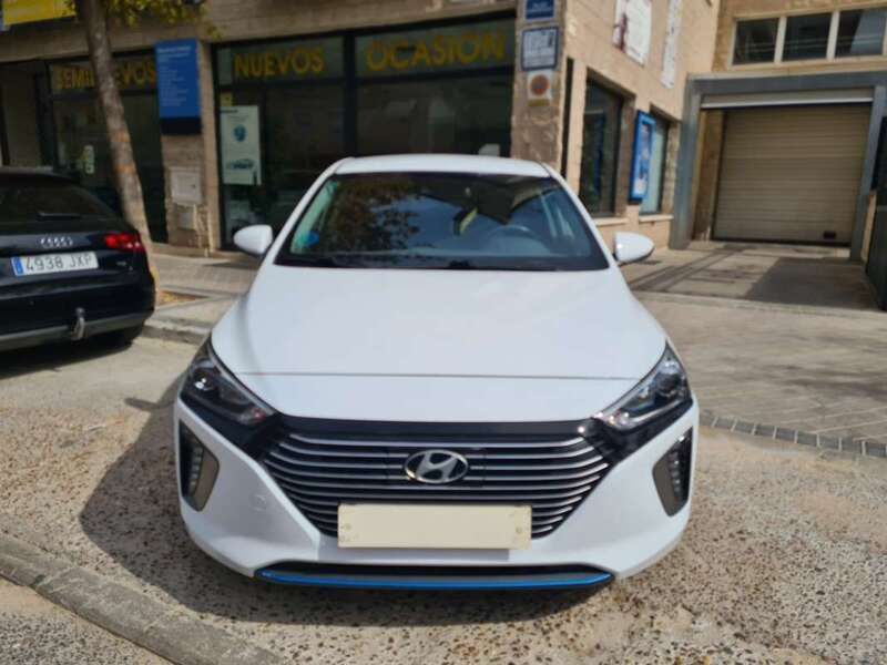 Blanco Usado 2019 Hyundai Ioniq Berlina | 15.485 € - Imagen 1/4
